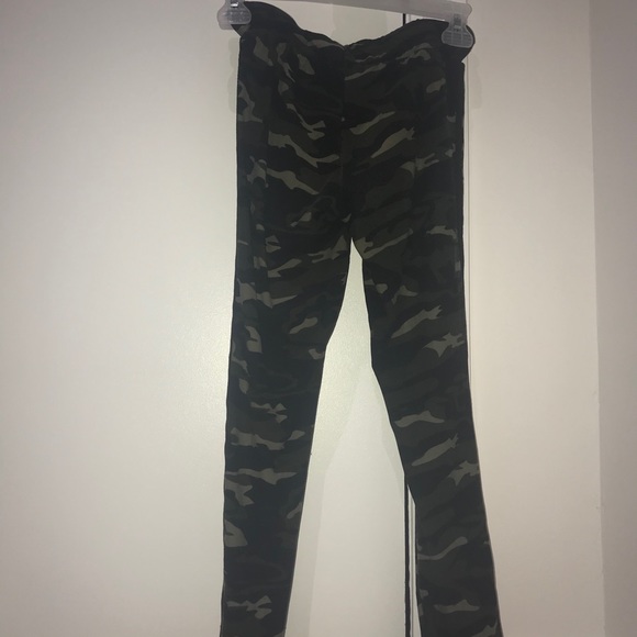 Army jogger pants - Picture 2 of 3